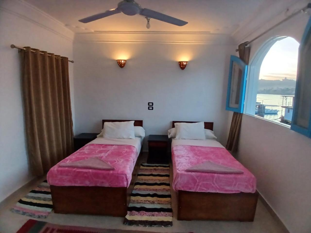 Nile Bride Hotel Асуан Екстериор снимка